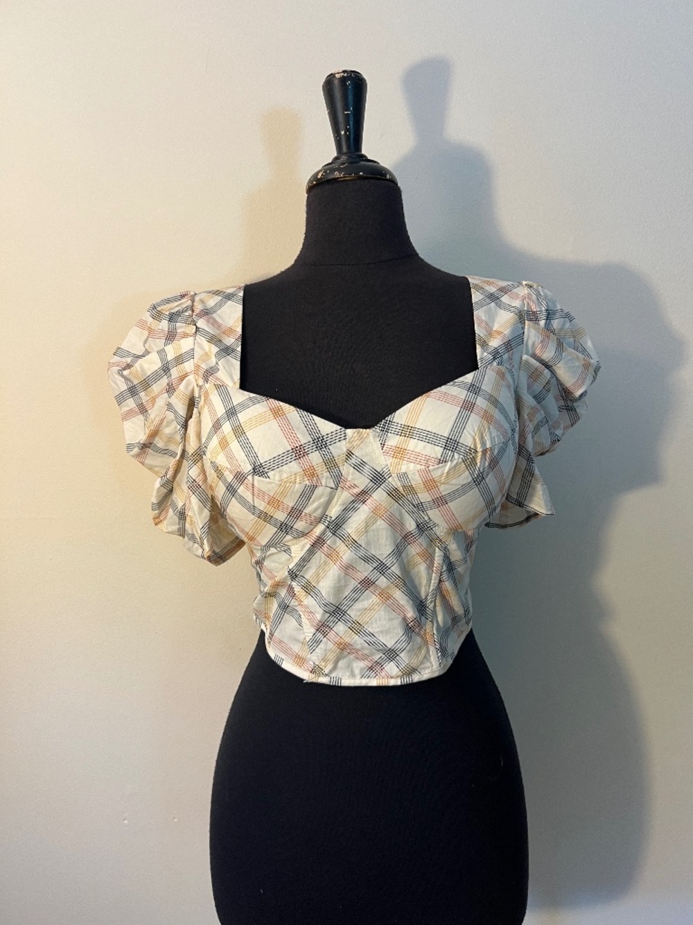 Milk + Honey Puff Sleeve Crop Top